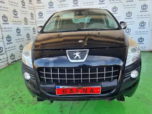 PEUGEOT 3008 foto 1