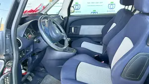 PEUGEOT 1007 foto 4