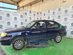 HYUNDAI ACCENT (LC) foto 4