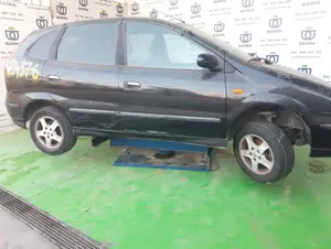 NISSAN ALMERA TINO (V10M) foto 4