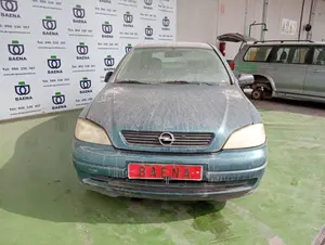 OPEL ASTRA G BERLINA foto 3