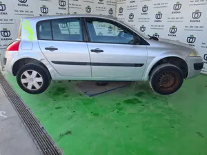 RENAULT MEGANE II CLASSIC BERLINA foto 5