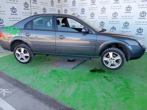 FORD MONDEO BERLINA (GE) foto 4