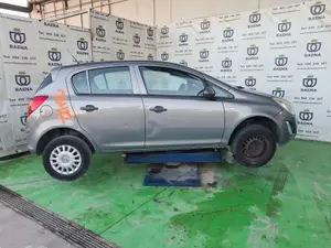 OPEL CORSA D foto 7