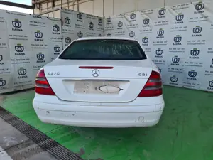 MERCEDES-BENZ CLASE E (BM 211) BERLINA foto 6
