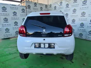 PEUGEOT 108 TOP foto 2