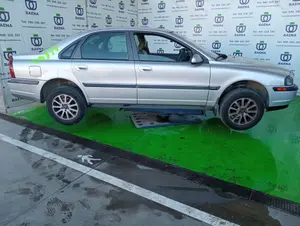 VOLVO S80 BERLINA foto 4
