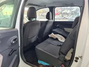 DACIA LODGY foto 6