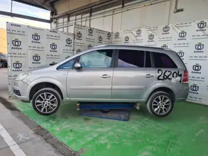 OPEL ZAFIRA B foto 4