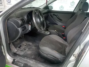 SEAT TOLEDO (1M2) foto 3