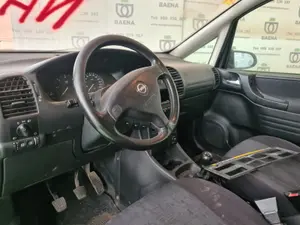 OPEL ZAFIRA A foto 4