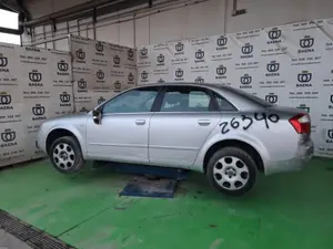 AUDI A4 BERLINA (8E) foto 6