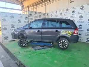 OPEL ZAFIRA B foto 2