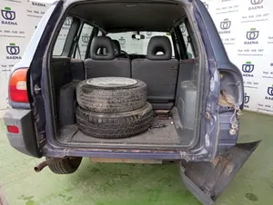 TOYOTA RAV4 FUNCRUISER (A1) foto 2