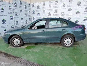 SEAT TOLEDO (1M2) foto 1
