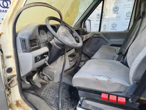 VOLKSWAGEN LT CAMIÓN foto 4