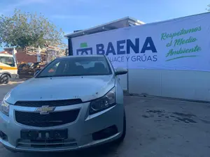 CHEVROLET CRUZE foto 2
