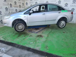 FIAT LINEA (110) foto 5