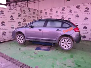 CITROEN C4 BERLINA foto 4