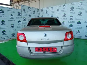RENAULT MEGANE II COUPE/CABRIO foto 3