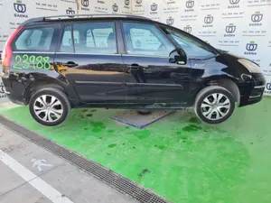 CITROEN GRAND C4 PICASSO foto 2