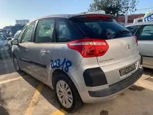 CITROEN C4 PICASSO foto 1