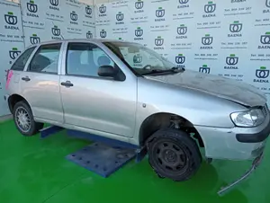 SEAT IBIZA (6K1) foto 3