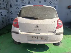 RENAULT CLIO III foto 2
