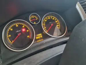 OPEL ZAFIRA B foto 3