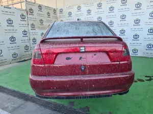 SEAT CORDOBA BERLINA (6K2) foto 4
