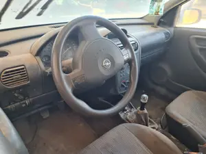 OPEL CORSA C foto 5