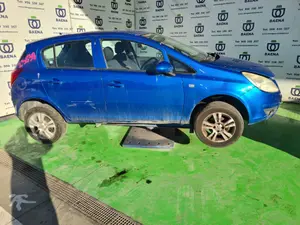 OPEL CORSA D foto 1