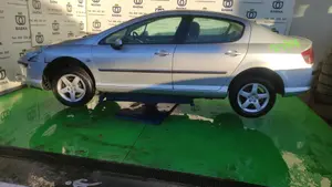 PEUGEOT 407 foto 3