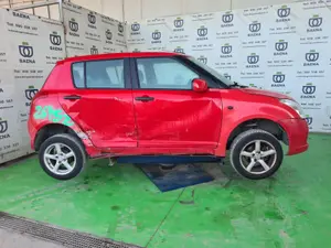 SUZUKI SWIFT BERLINA (RS/MZ) foto 3