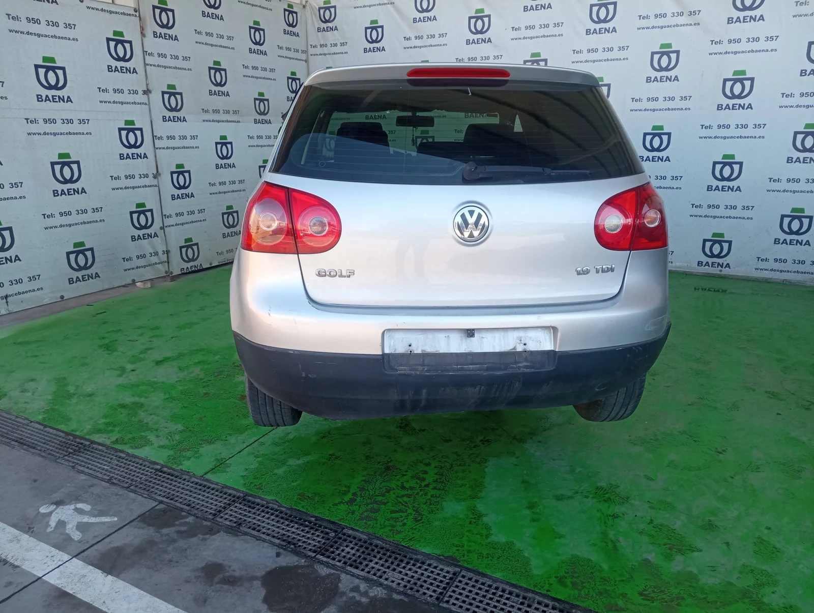 VOLKSWAGEN GOLF V (1K1)(10.2003)