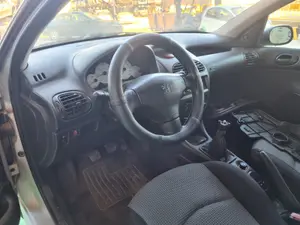 PEUGEOT 206 foto 5