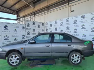 NISSAN PRIMERA BERLINA (P11) foto 1