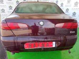 ALFA ROMEO 166 foto 2