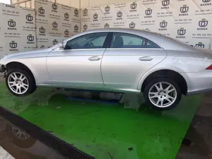 MERCEDES-BENZ CLS (BM 219) foto 5