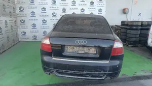 AUDI A4 BERLINA (8E) foto 3