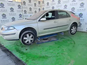 RENAULT LAGUNA II (BG0) foto 2