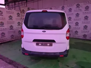 FORD TOURNEO COURIER (C4A) foto 3