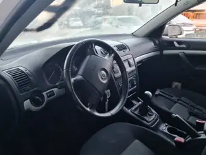 SKODA OCTAVIA BERLINA (1Z3) foto 5