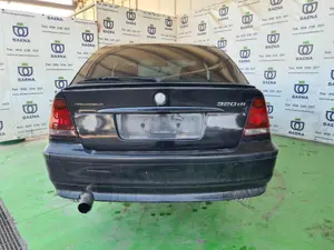 BMW SERIE 3 BERLINA (E46) foto 4