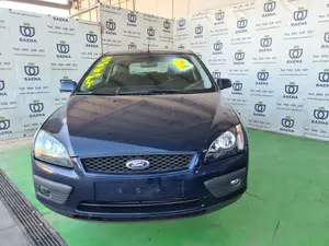 FORD FOCUS BERLINA (CAP) foto 1