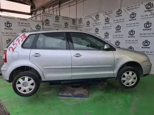 VOLKSWAGEN POLO IV (9N1) foto 6