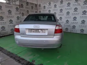 AUDI A4 BERLINA (8E) foto 3