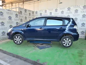TOYOTA COROLLA VERSO (R1) foto 6
