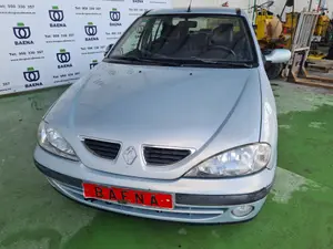 RENAULT MEGANE I FASE 2 CLASSIC (LA...) foto 3