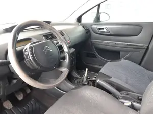 CITROEN C4 BERLINA foto 2